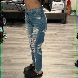 These are American Eagle distressed Mom jeans